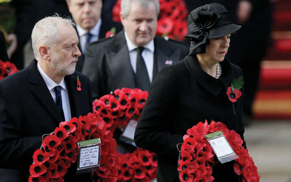 νέα-παράταση-για-το-brexit-και-μεγάλος-συνα-2309475