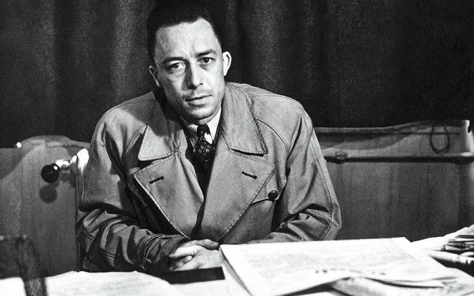 η-βιογραφία-του-πιο-γνωστού-ξένου-2313488