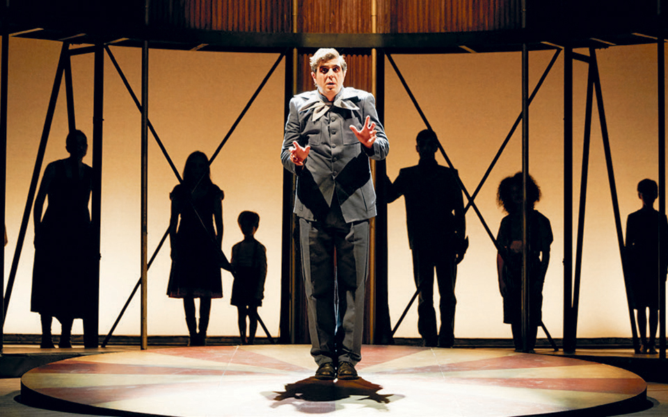 παράσταση-με-αισθητική-χωρίς-πάθος-κα-2309323