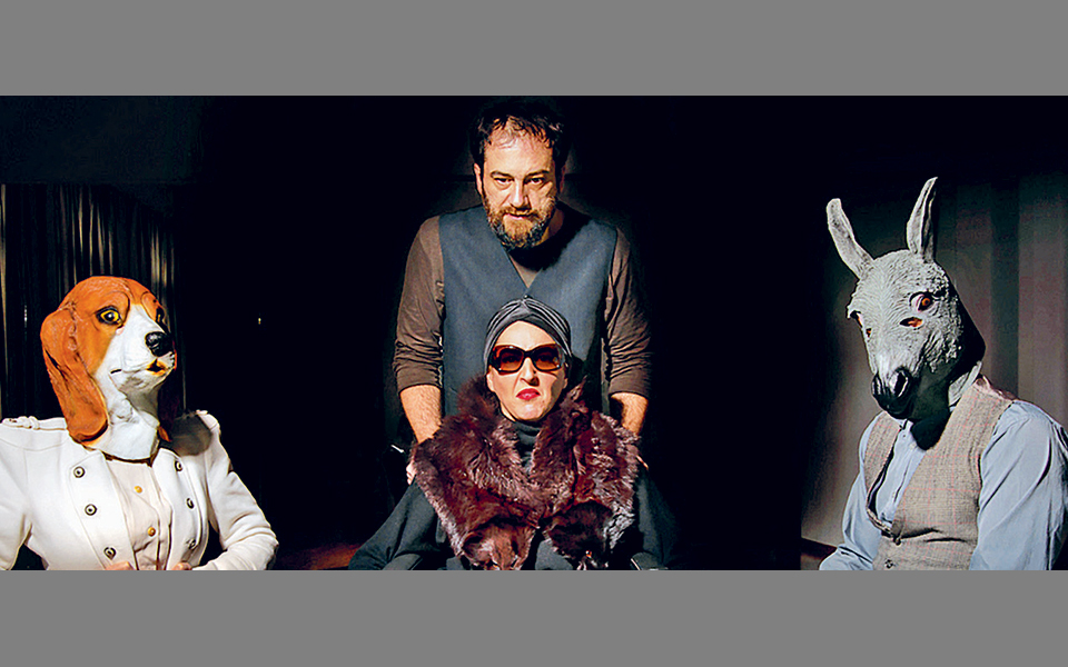 λογοτεχνικά-κείμενα-ανθούν-επί-σκηνή-2310576