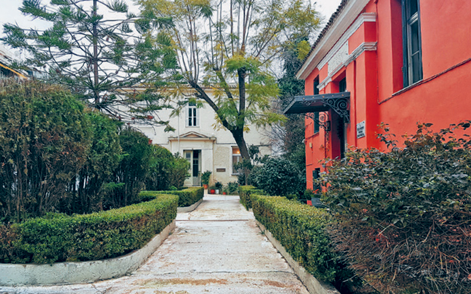 ενας-σίριαλ-κίλερ-στο-ασυλο-ανιάτων-2310581