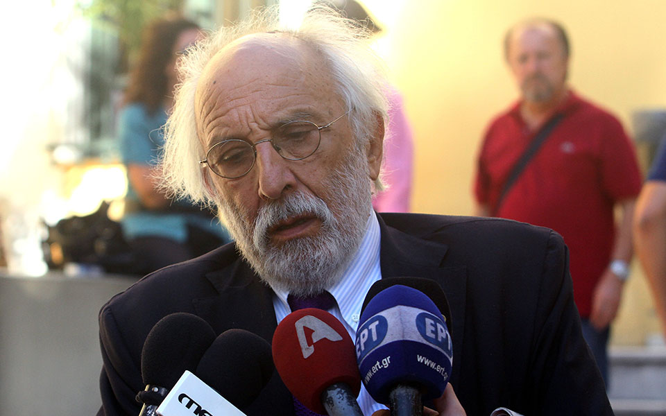 στον-ανακριτή-ο-αλ-λυκουρέζος-μετά-τη-σ-2312110