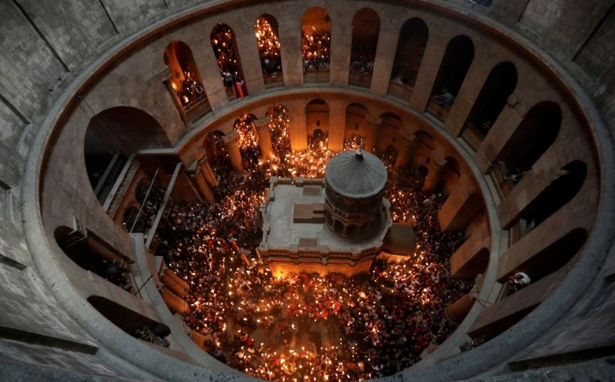 σε-κλίμα-κατάνυξης-η-τελετή-αφής-του-αγ-2313564