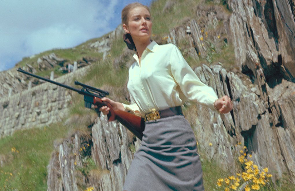 πέθανε-το-κορίτσι-του-μποντ-στην-ται-2308753