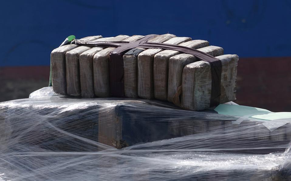 κατασχέθηκε-μισό-κιλό-κοκαΐνης-στη-θε-2308993