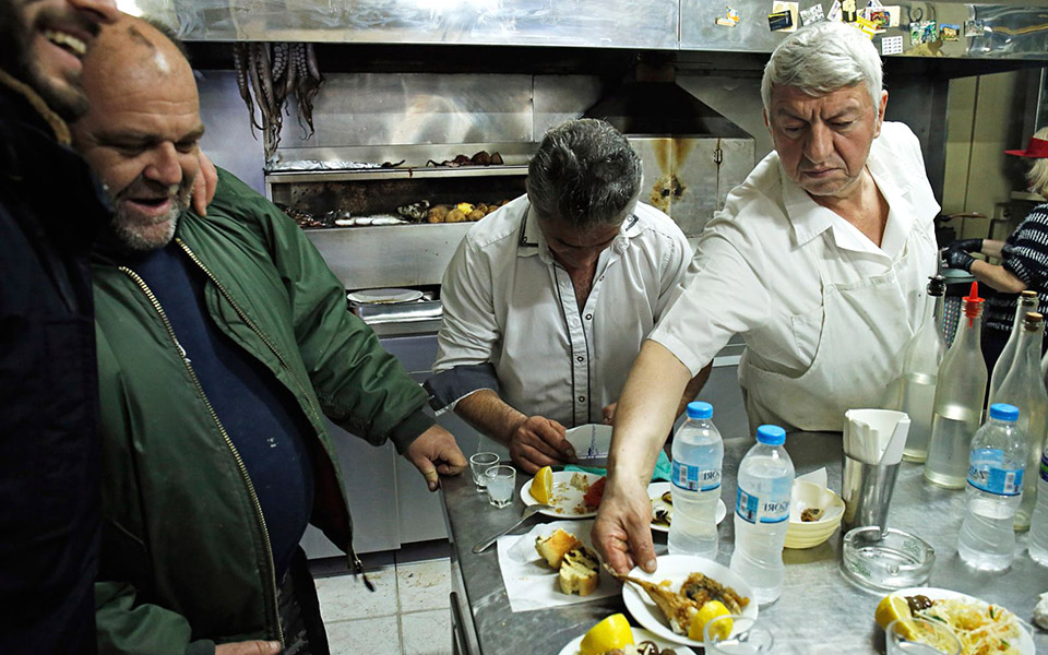 σάββατο-μεσημέρι-στου-καβούρα-2312613