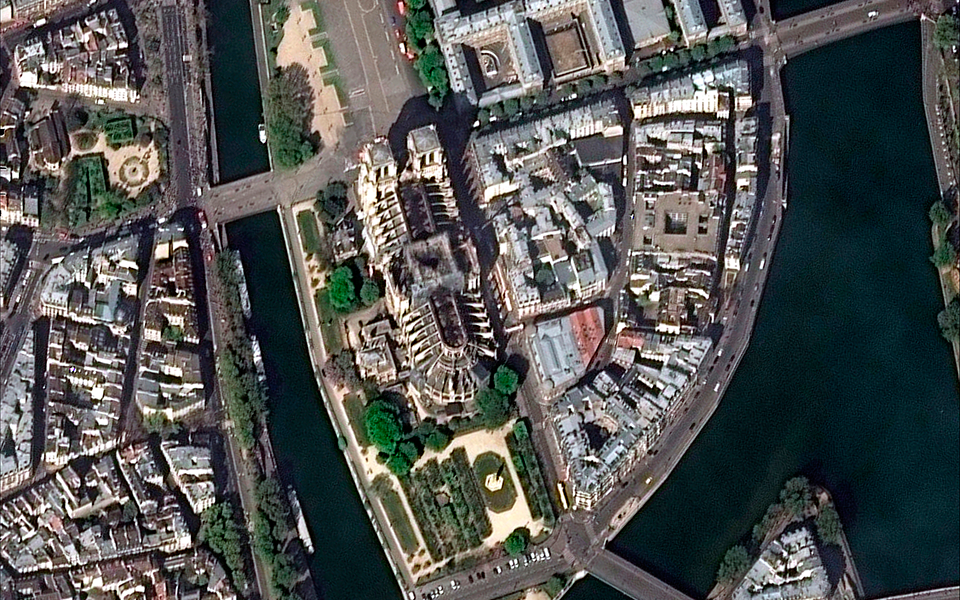 παρίσι-υπό-συζήτηση-η-κατασκευή-ξύλιν-2311973