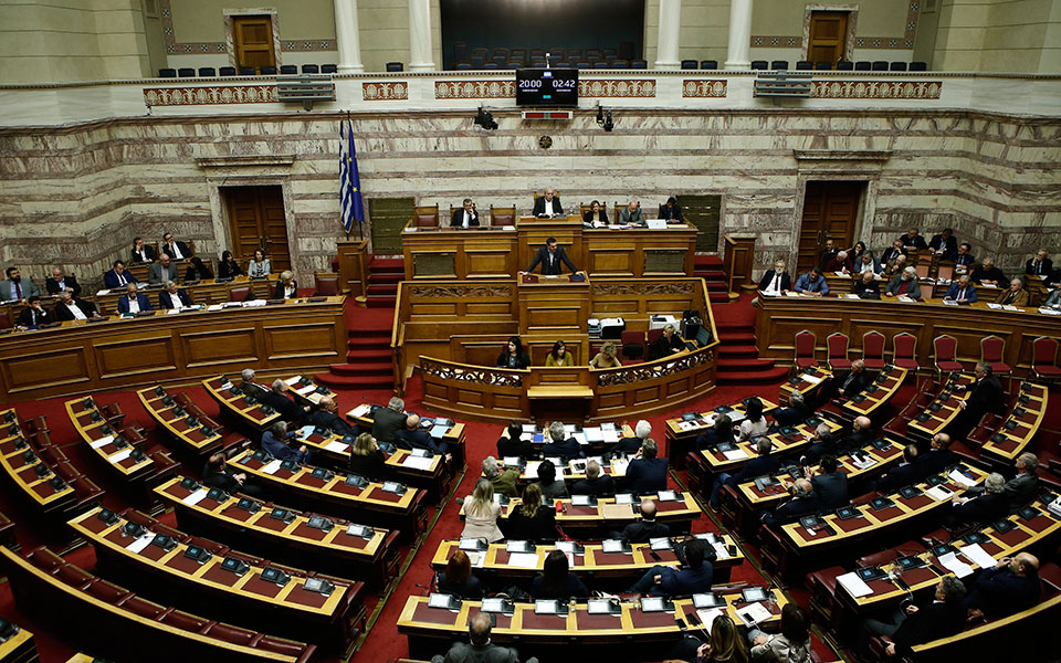 στις-συμπληγάδες-πάνου-καμμένου-και-ν-2312420