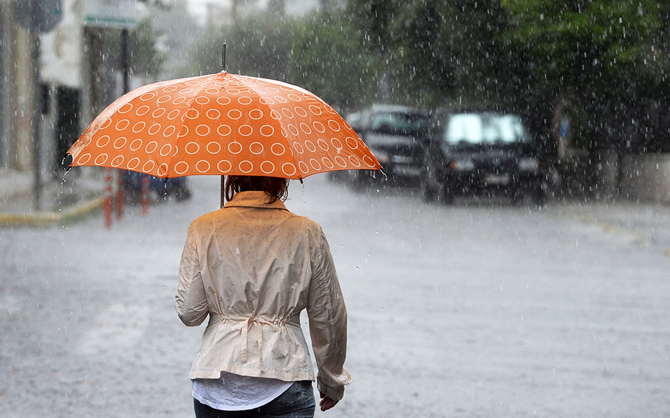 περιμένοντας-χαλάζι-εν-μέσω-ελληνική-2314382
