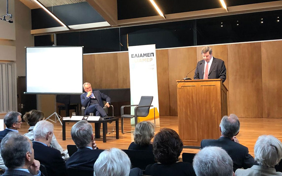 ομιλία-του-ακαδημαϊκού-κώστα-κωστή-στ-2316124