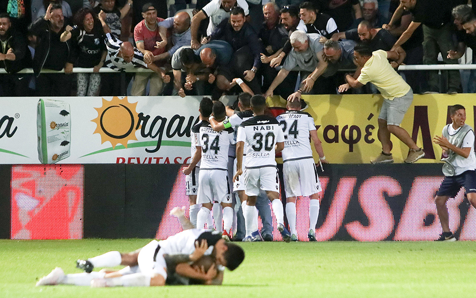 ποδόσφαιρο-εσπασαν-καρδιές-στη-μάχη-2317547