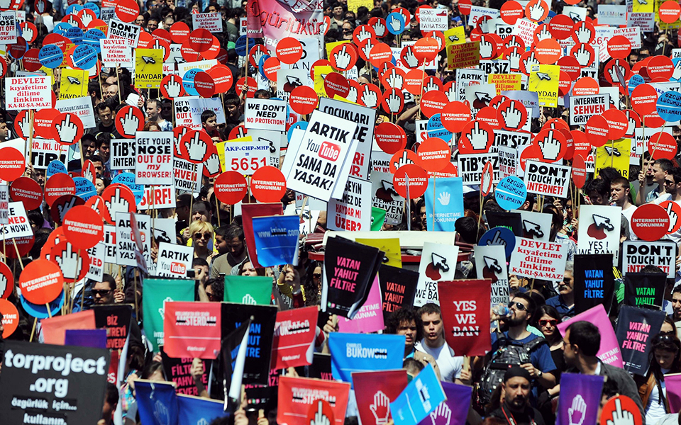 η-εγκυκλοπαίδεια-της-λογοκρισίας-α-2318862