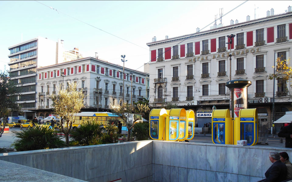 νέα-ζωή-στην-πόρτα-με-τις-ζωγραφιές-2317280