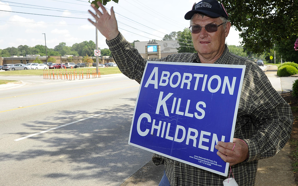 απαγορεύτηκαν-και-στο-μιζούρι-οι-αμβλ-2316865