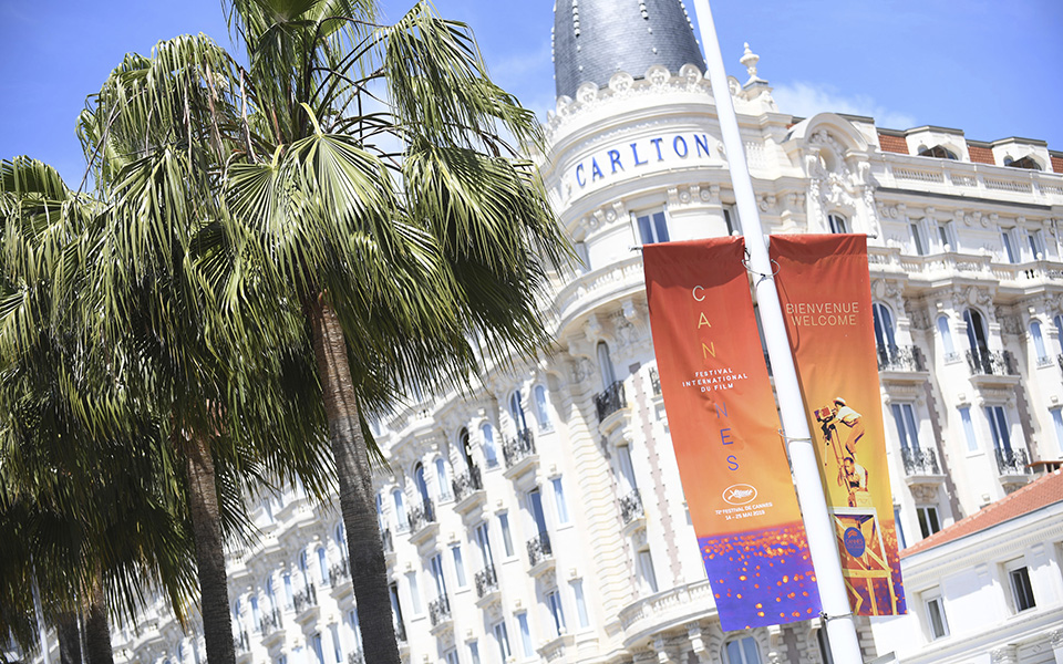 πανέτοιμες-οι-κάννες-για-το-72ο-φεστιβάλ-2315898
