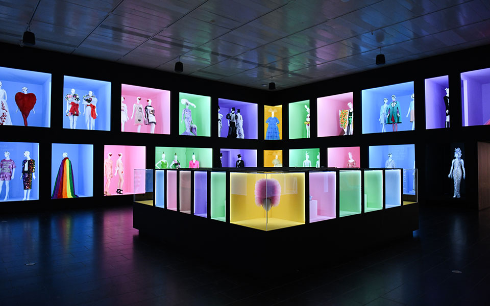 προσεγγίζοντας-την-έννοια-του-camp-2319620