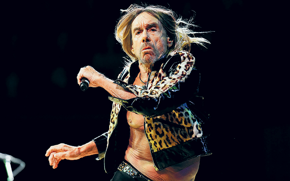 συναυλιακός-χείμαρρος-στο-φάληρο-2319441