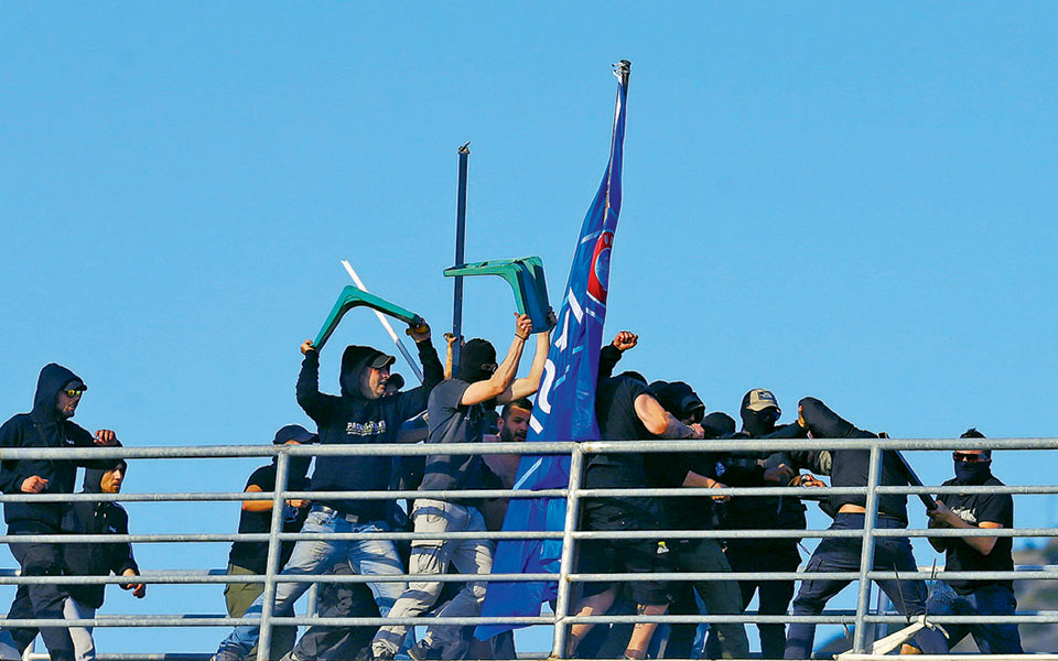 στο-ίδιο-έργο-τρόμου-θεατές-2314474