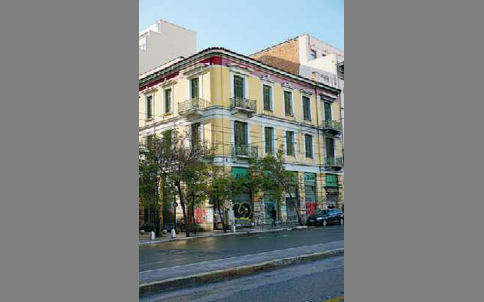 ο-γεώργιος-δροσίνης-έζησε-27-χρόνια-στην-2315503