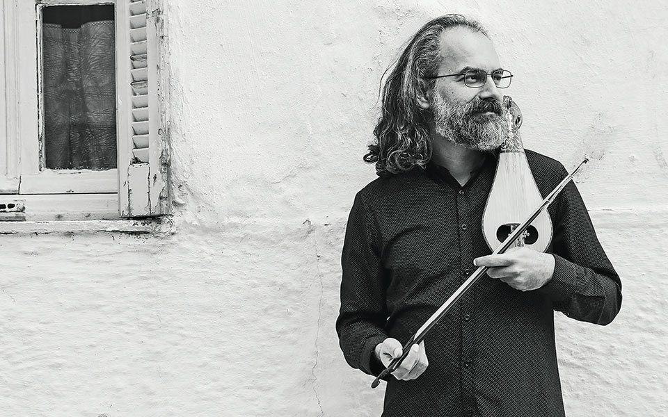 αλλο-το-κοινό-έξω-άλλο-στην-ελλάδα-2314283