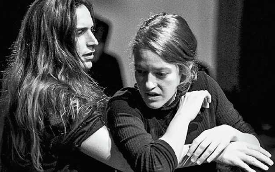 γελώντας-με-τον-οθέλλο-2315523