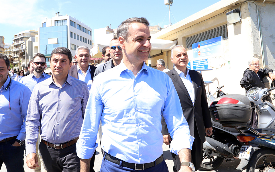 στα-ύψη-το-πολιτικό-θερμόμετρο-μία-εβδ-2316954