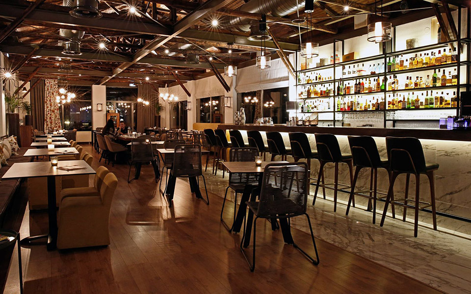 αίθριον-δίπλα-στο-μουσείο-2318292