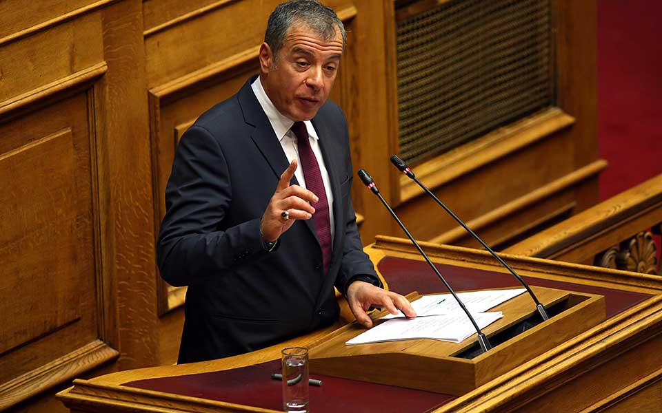 στ-θεοδωράκης-το-ποτάμι-θα-είναι-η-θετ-2315865