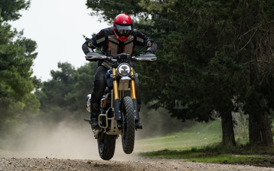 triumph-scrambler-1200-xe-2314040