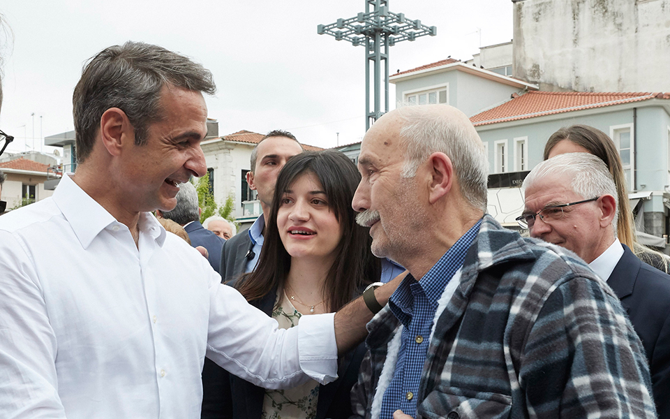 δεύτερο-βήμα-για-πολιτική-ανατροπή-2319848