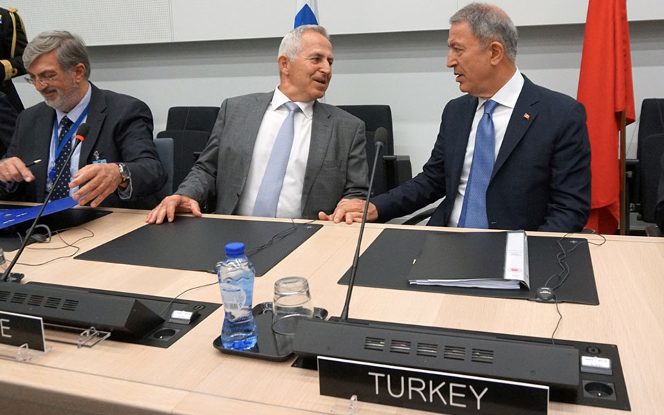 αποστολάκης-για-συνάντηση-με-ακάρ-επι-2324143