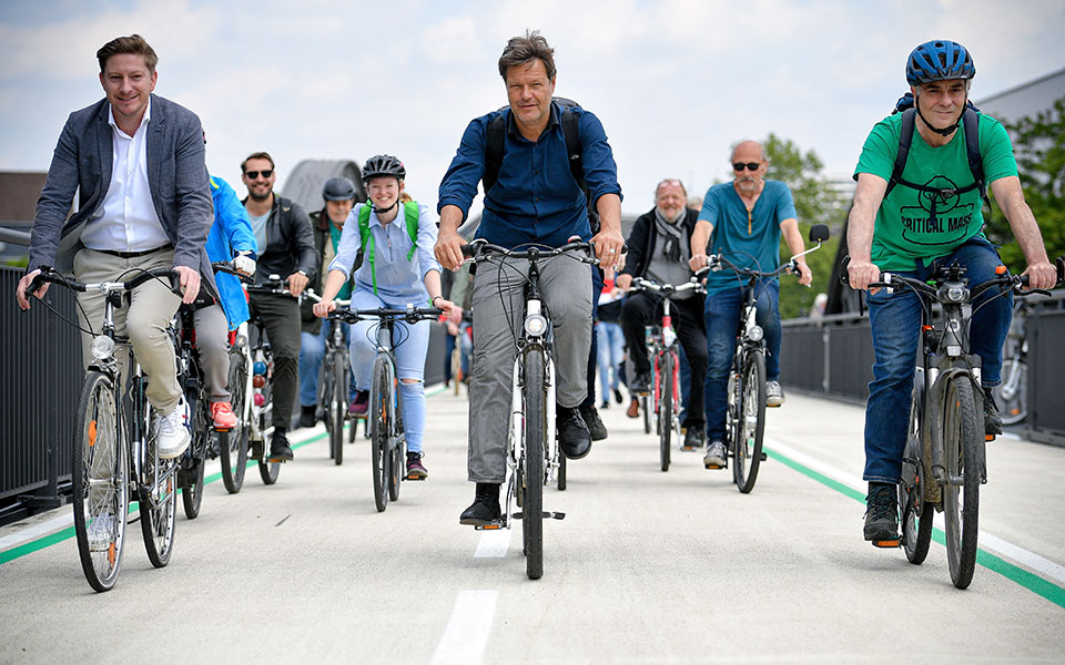 η-εκτόξευση-και-η-αχίλλειος-πτέρνα-τ-2319963