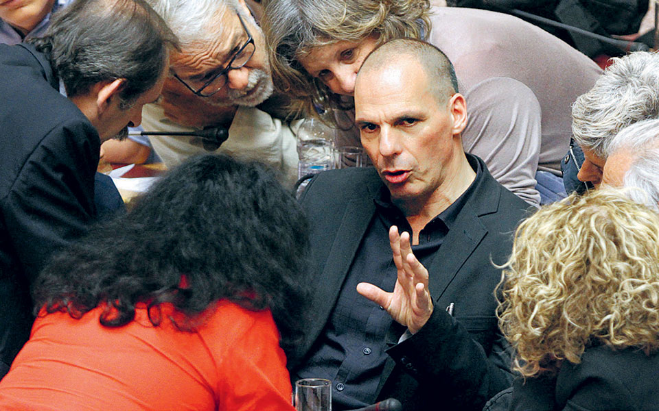 συριζανελ-οι-έξι-μήνες-που-γύρισαν-πίσ-2324567