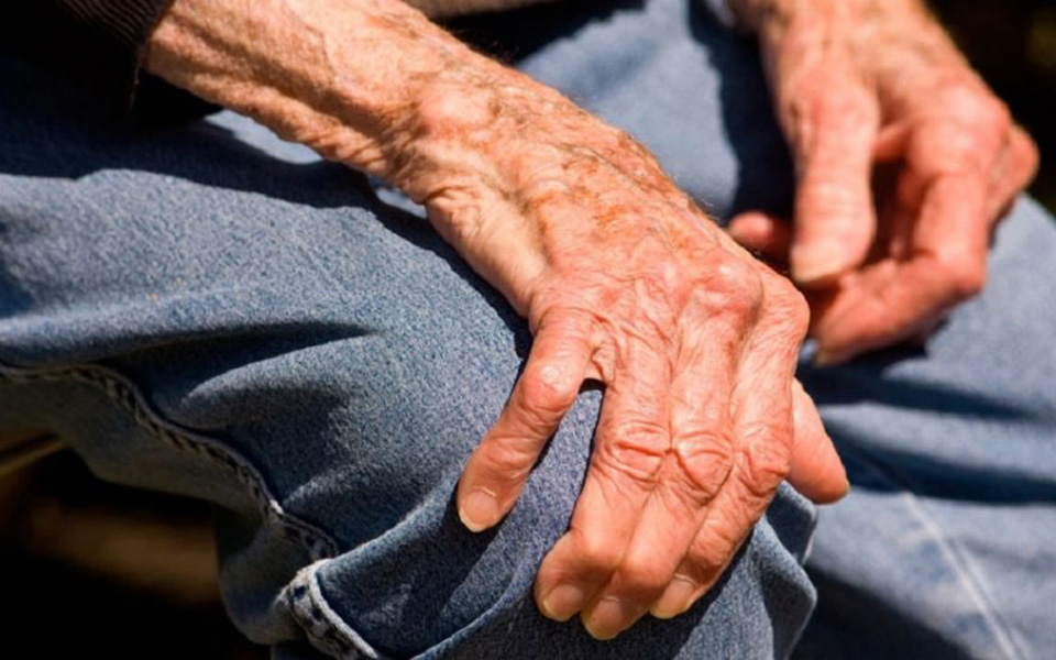 έλληνας-νευρολόγος-στη-βρετανία-ανακ-2323036