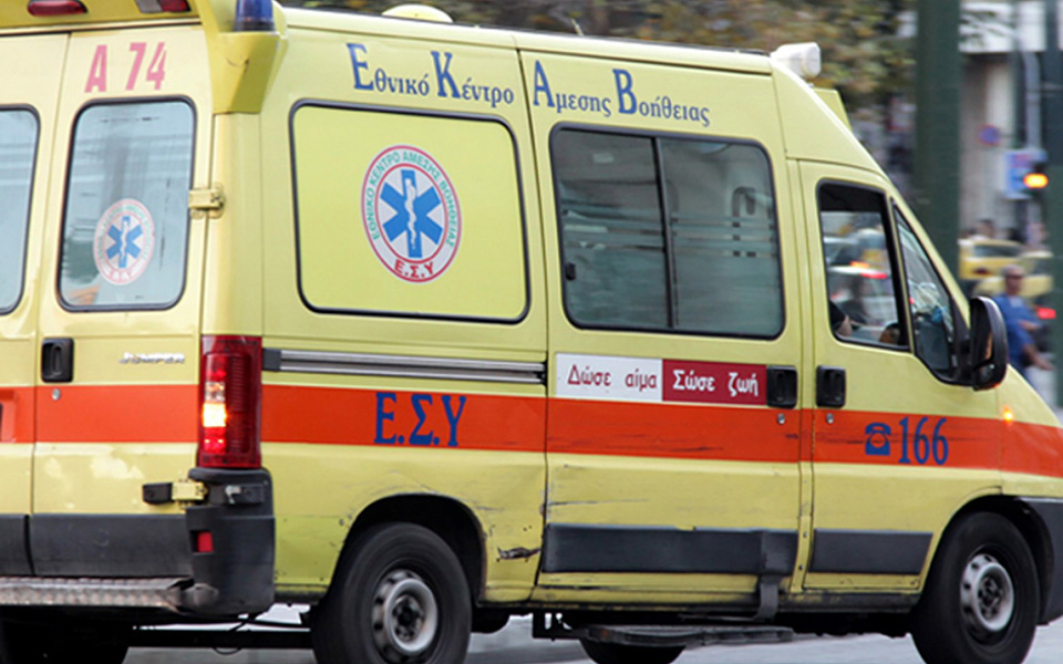 βέροια-ασθενής-χτύπησε-διασώστη-επει-2319957