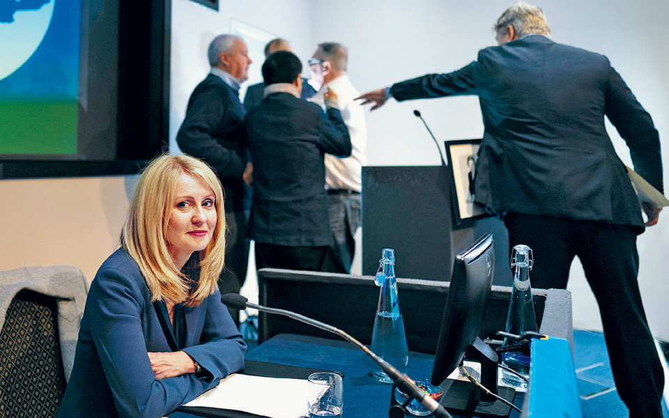 ξεπουπουλιάσματα-και-κακαρίσματα-2321759