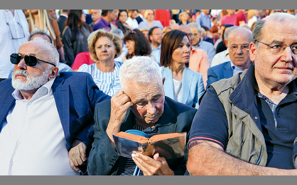 ο-στουρνάρας-στη-γραμμή-τσίπρα-2322131