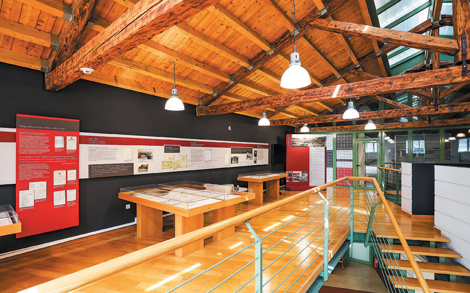 η-χάρτινη-ιστορία-της-αρχαίας-κληρονο-2321343