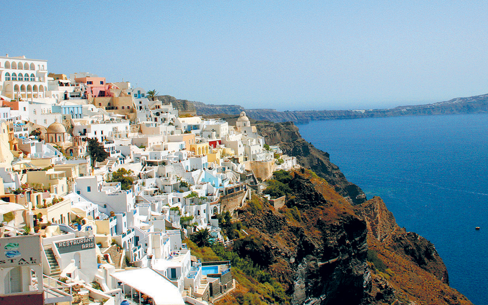 εκτινάχθηκαν-οι-τιμές-των-εξοχικών-στ-2323020