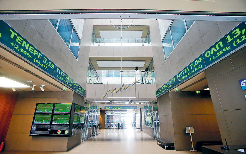 επέστρεψε-ύστερα-από-135-μήνες-στις-850-μονά-2322248