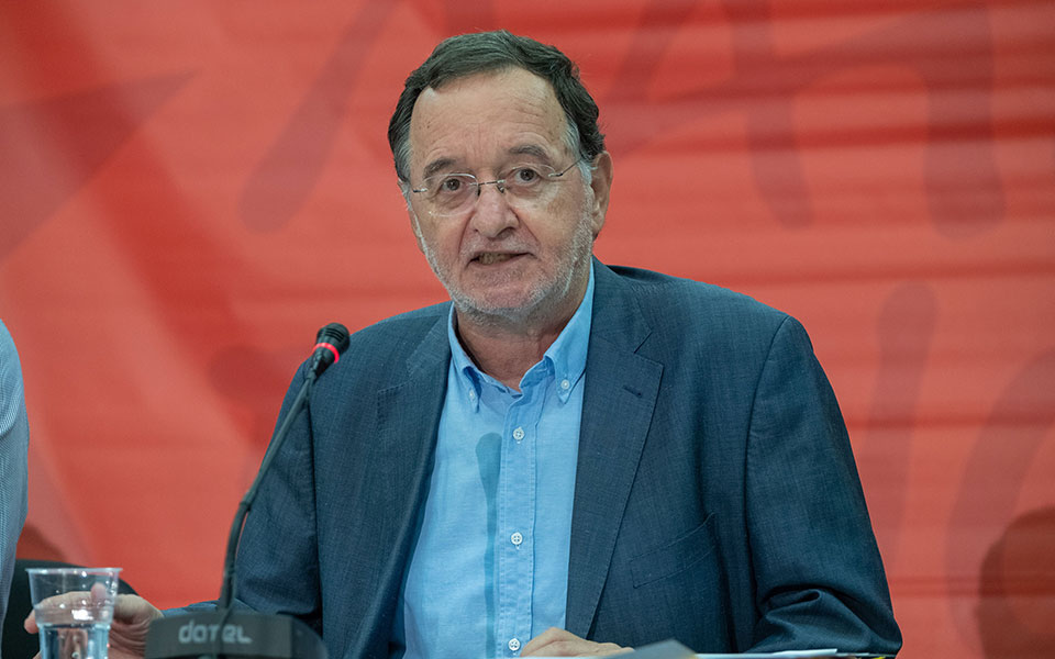 ο-παναγιώτης-λαφαζάνης-παραιτήθηκε-α-2320038