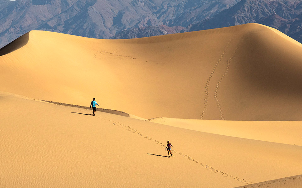 πορεία-στην-άμμο-2322353