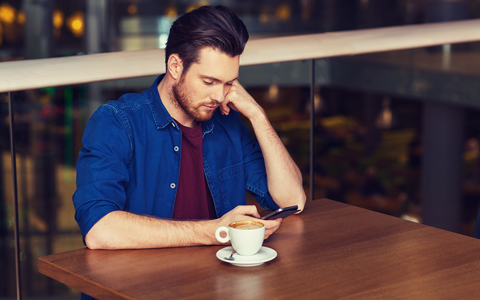 πρωταθλητές-στη-μοναξιά-οι-ελληνες-2324814