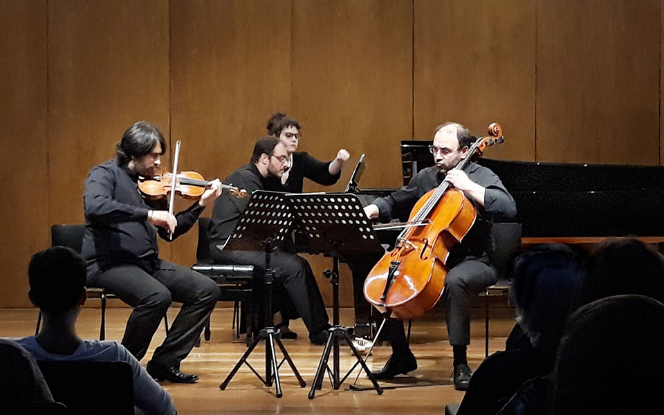 εργα-μουσικής-δωματίου-από-αφοσιωμέν-2323350