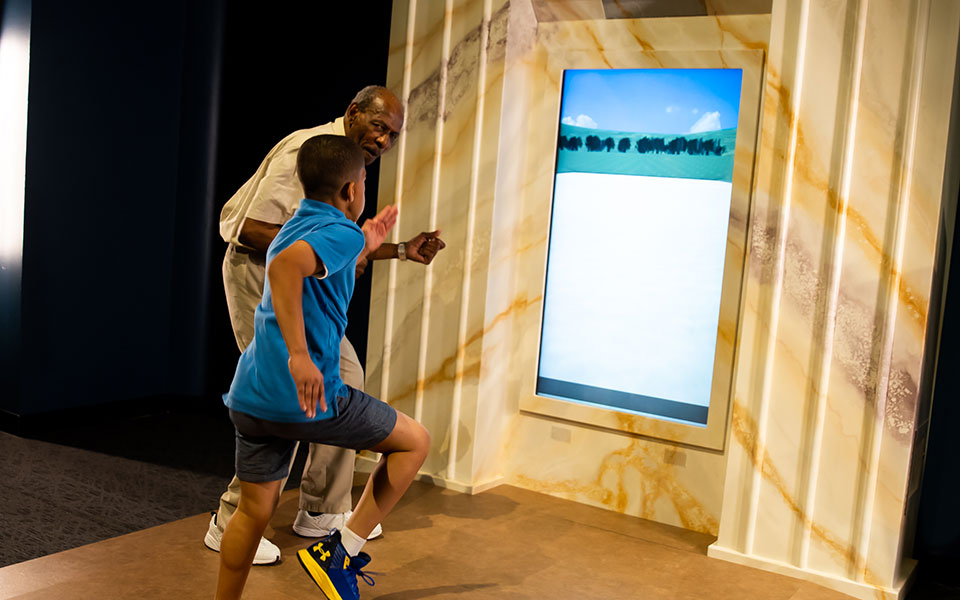 μια-έκθεση-χάρμα-οφθαλμών-για-την-α-2324691