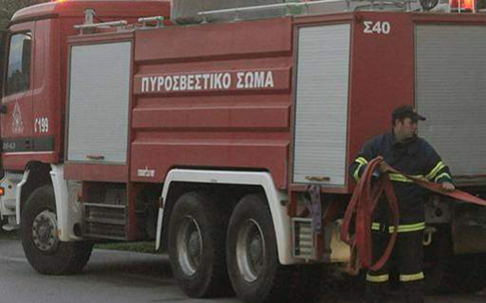 θεσσαλονίκη-στις-φλόγες-δυο-σταθμευμ-2320813