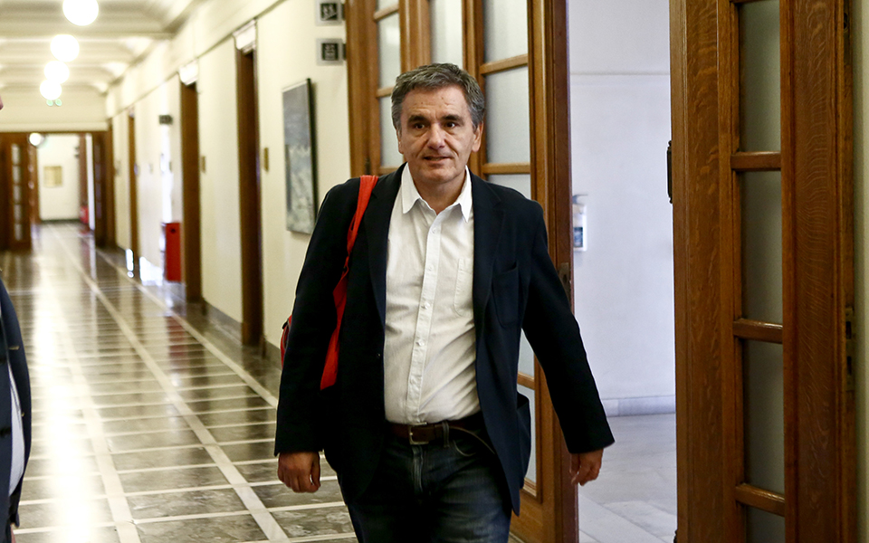 τσακαλώτος-κατά-ρέγκλινγκ-λέει-ανοησ-2321120