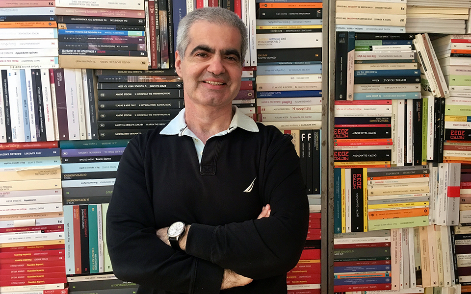 ενα-εικοσιτετράωρο-με-τον-συγγραφέα-β-2321232