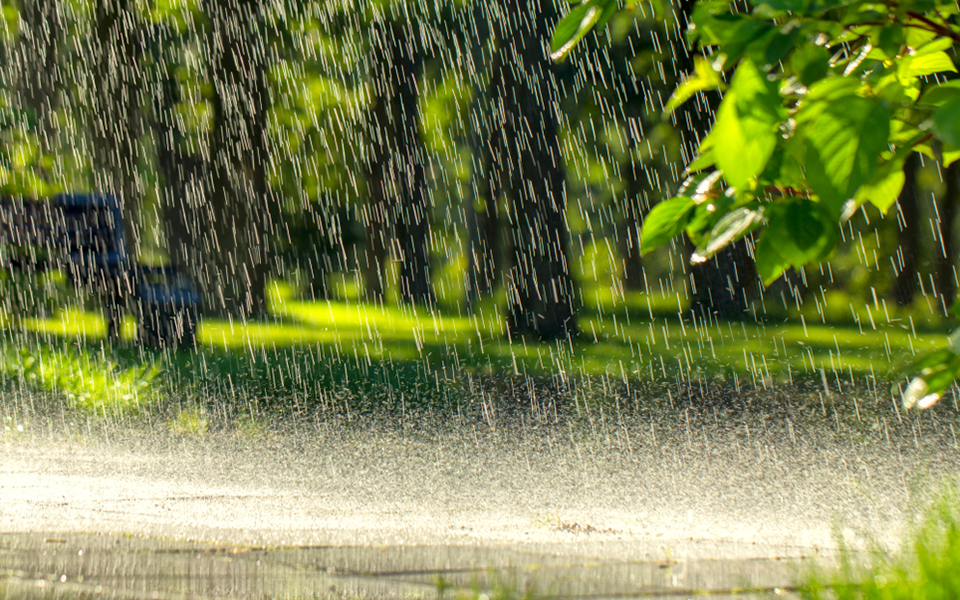 ολοένα-συχνότερες-οι-καταρρακτώδεις-2320627