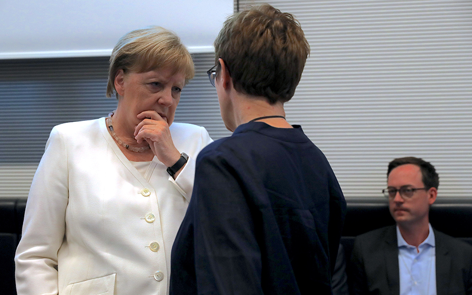 η-αγκελα-μέρκελ-ετοιμάζει-το-έδαφος-γι-2329167